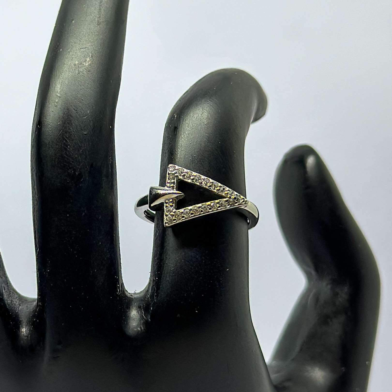White Stoned Ring(Size:12) (CODE: VSNCGR030), Girls Ring, 925 Sterling silver.