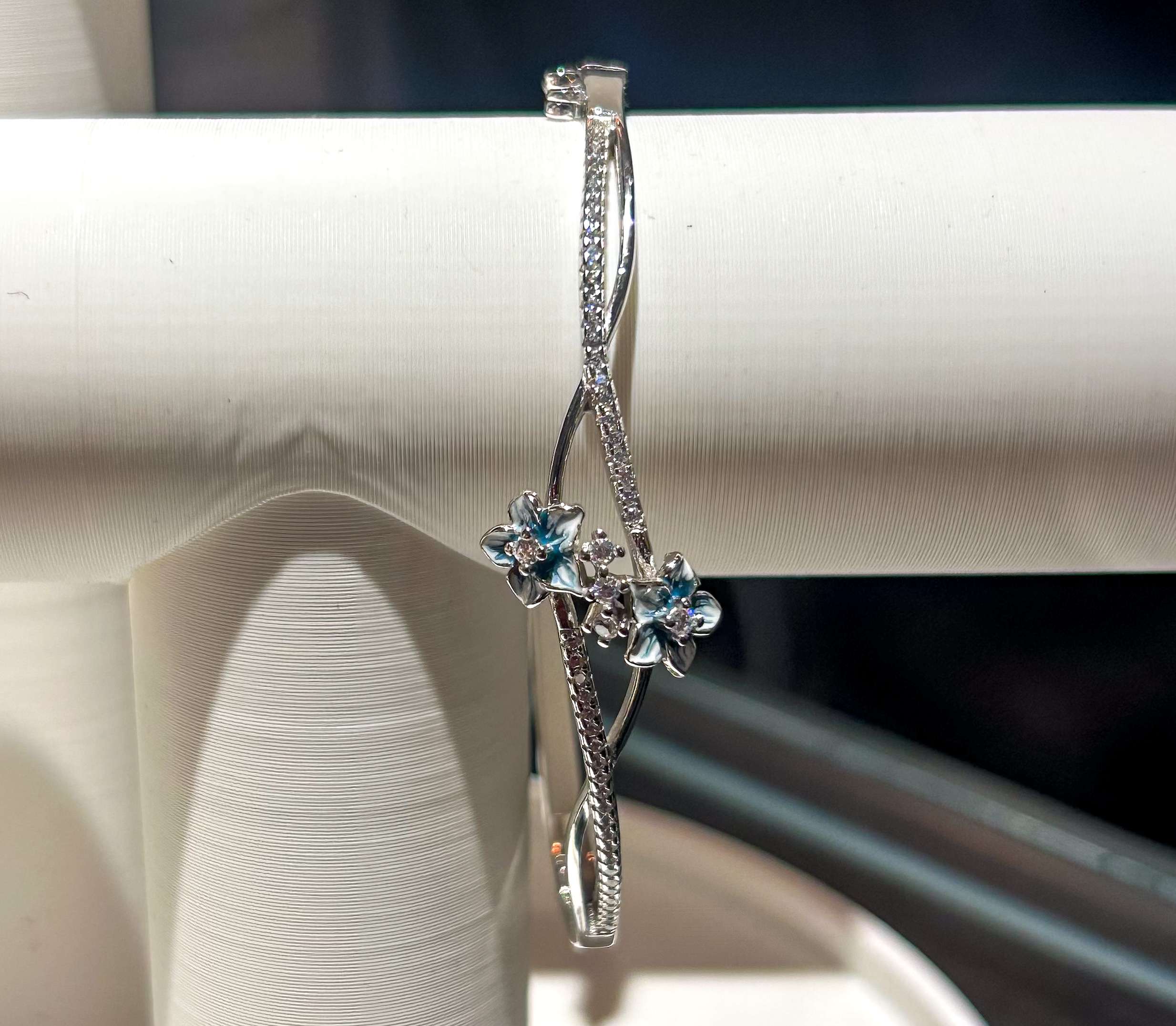 Silver Kada for girls (CODE: VSNCGSK010), 925 Sterling silver. - Image 2