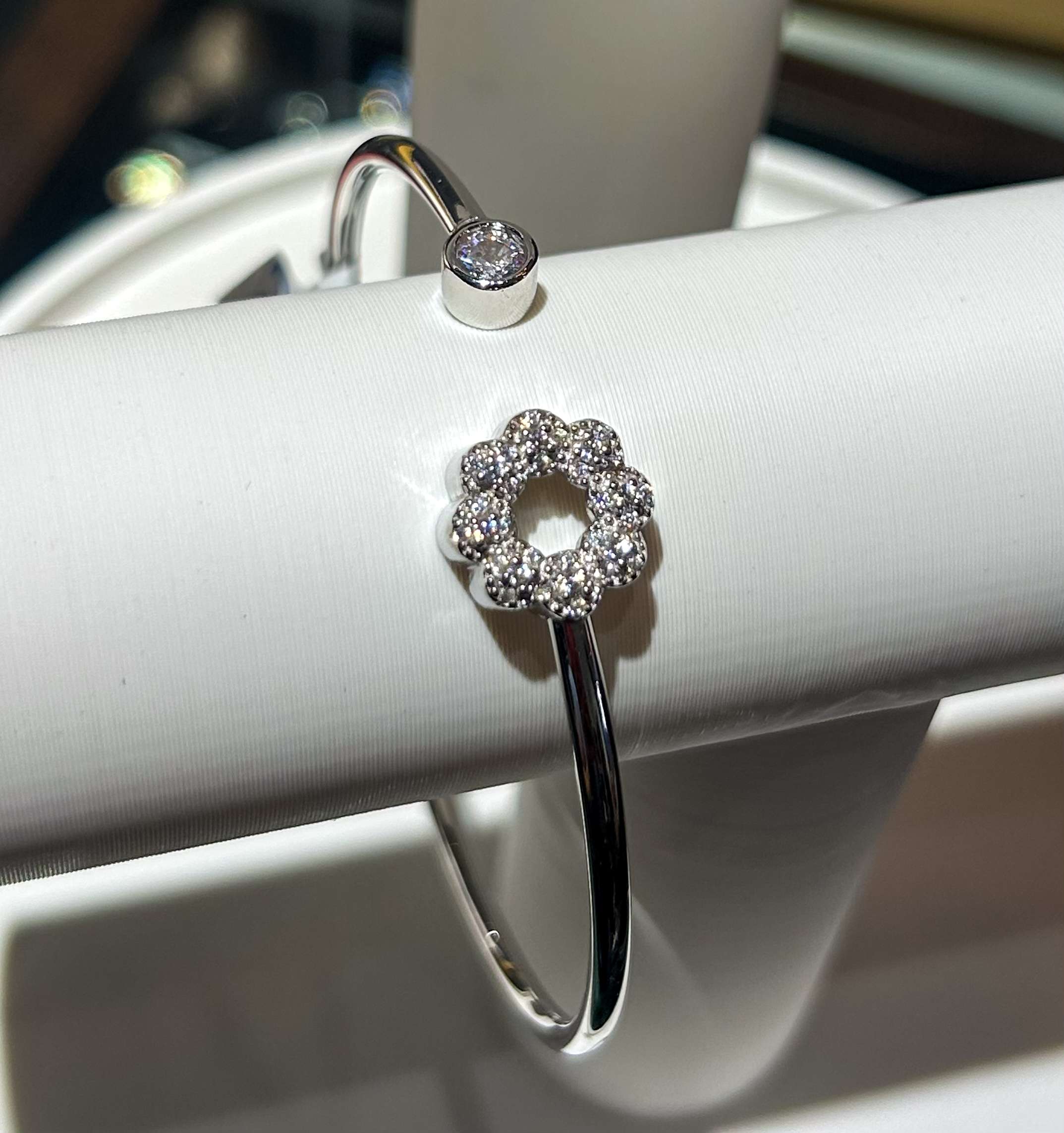 Matt Flex OX Kada for girls (CODE: VSNCMFK011), Adjustable Plain Pipe Kada, 925 Sterling silver. - Image 4