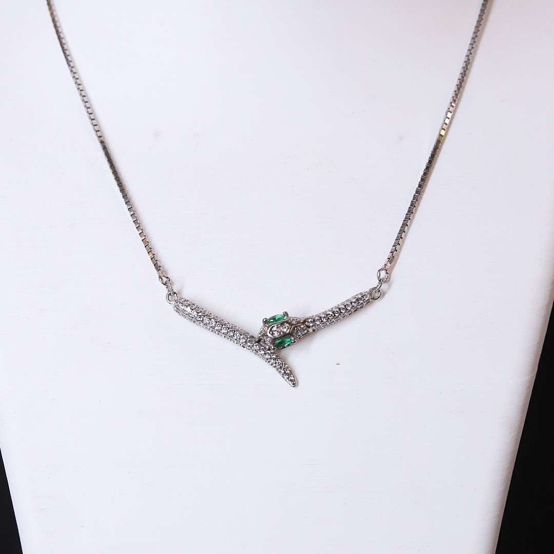 Silver Chain And Locket Set for girls (CODE: VSNCSCS021), 925 Sterling silver.
