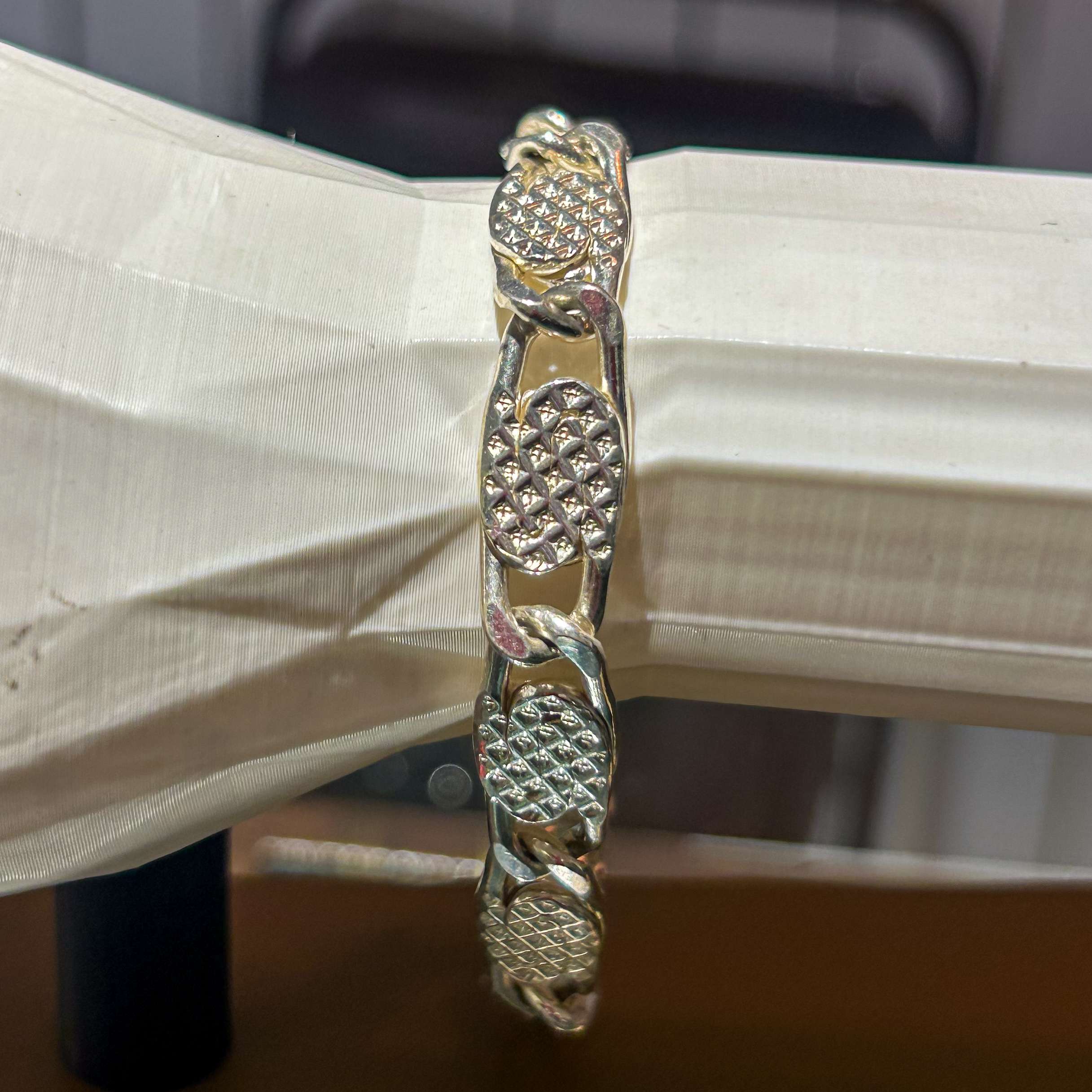 Italy Bracelet (CODE: VSNCMB008), Men’s Bracelet.