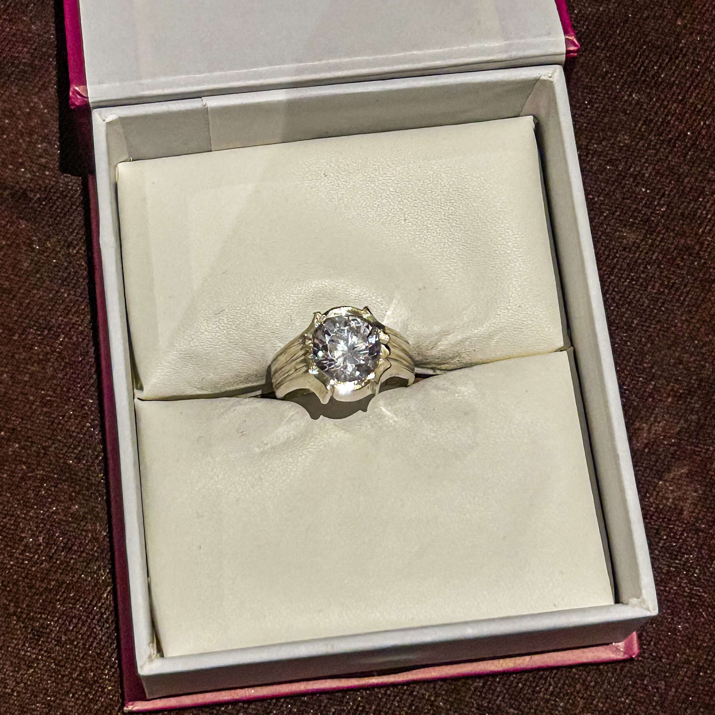 Cz Gem Stone Ring, (CODE : VSNCGSR003), Colour White, Silver. - Image 2