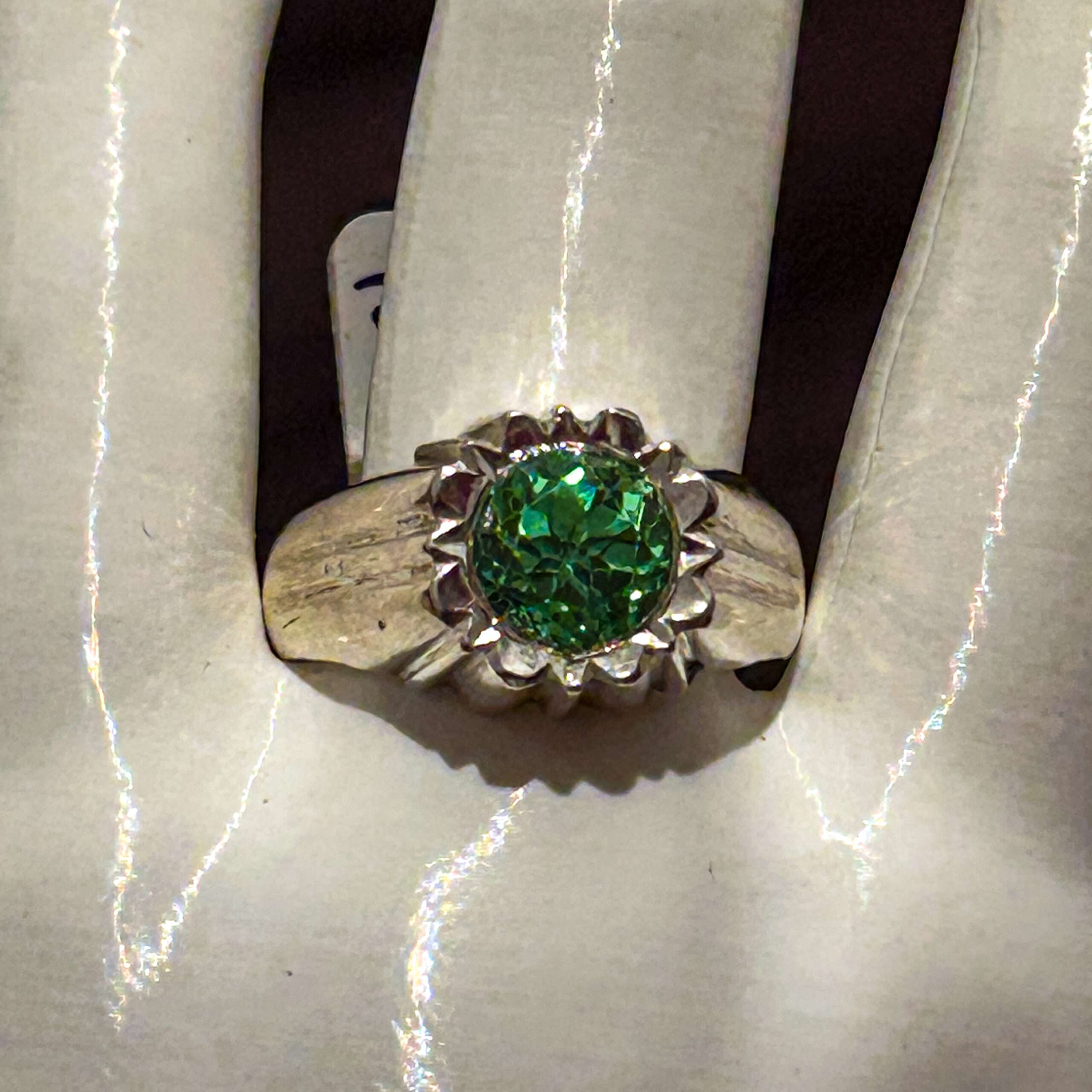 Cz Gem Stone Ring, (CODE : VSNCGSR094), Colour Green, Silver.