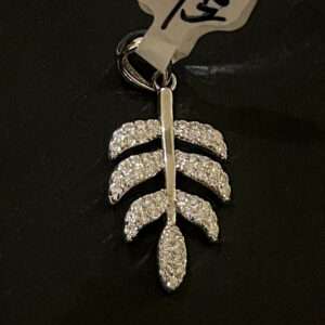 Stoned Silver, (CODE: VSNCGLS029), women Locket, 925 Silver.